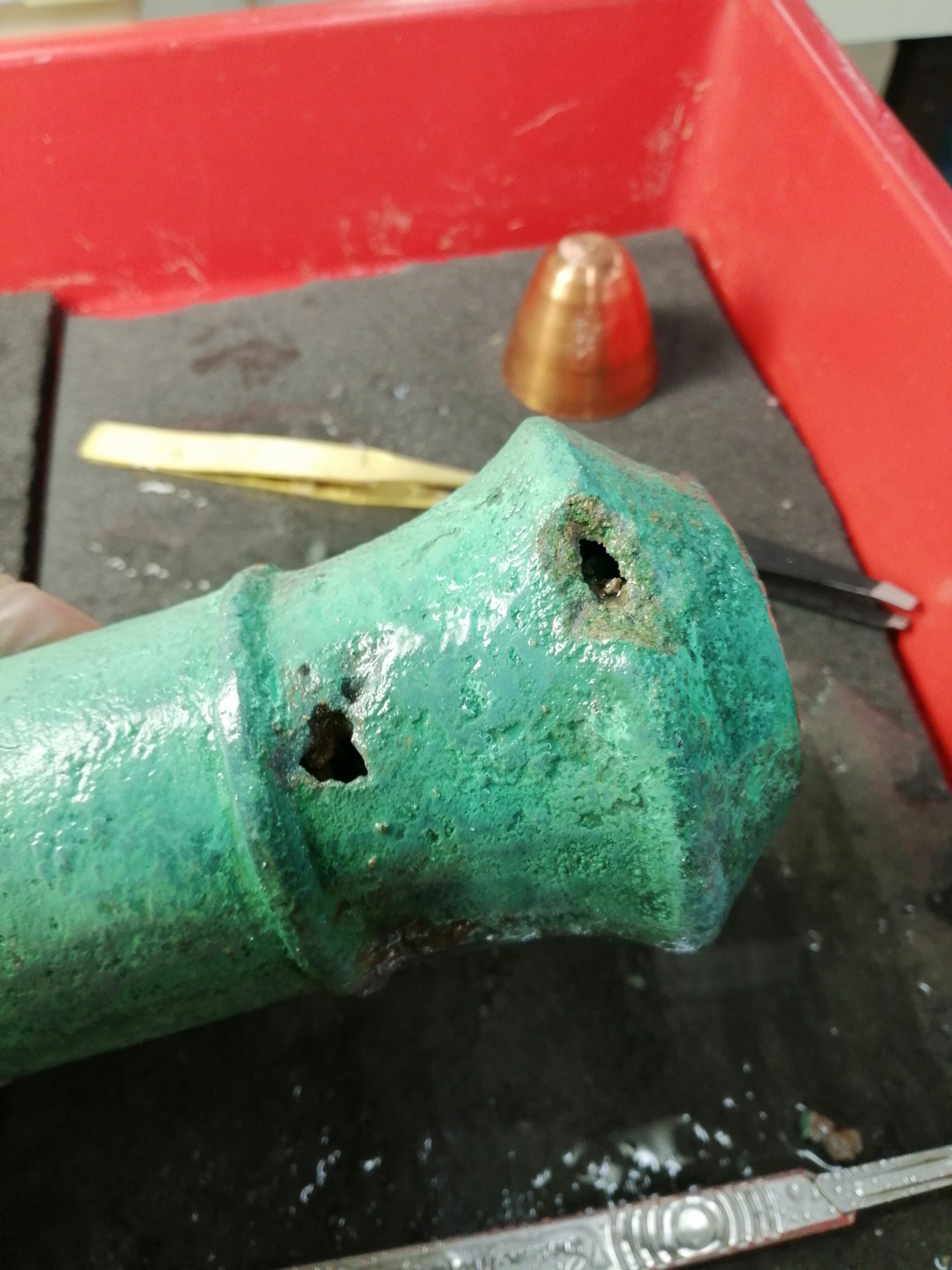 Assessment and documentation of signal cannon with corrosion losses.